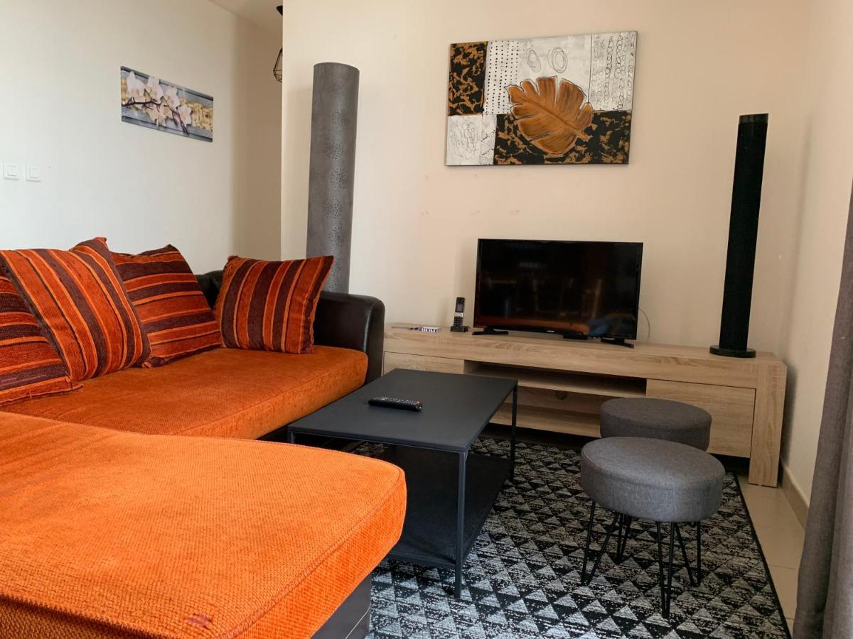 Auberge De La Tour Freycenet-la-Tour Dış mekan fotoğraf