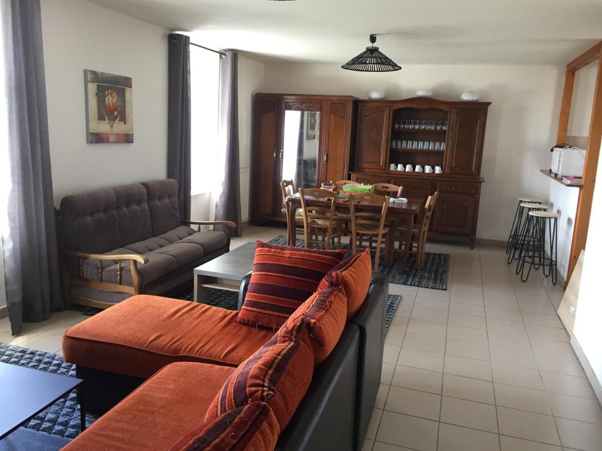 Auberge De La Tour Freycenet-la-Tour Dış mekan fotoğraf