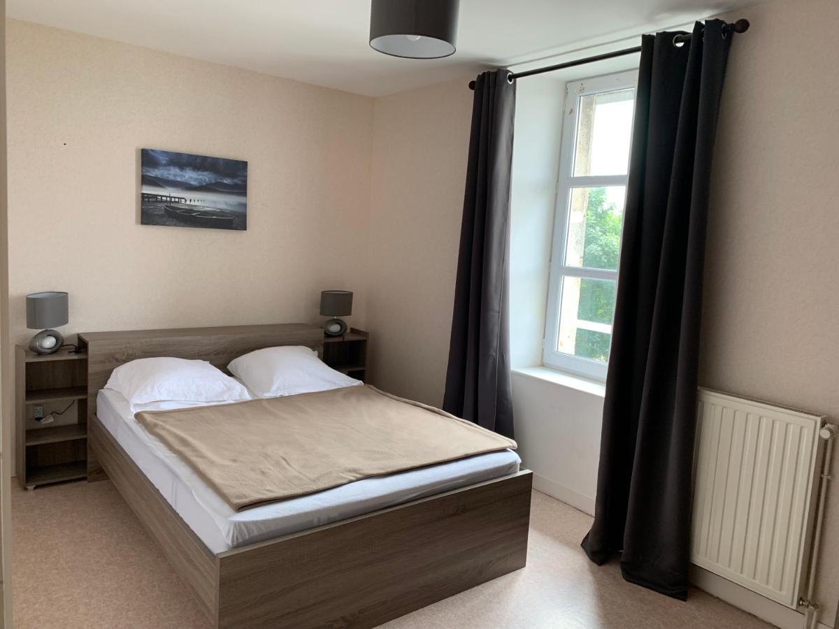 Auberge De La Tour Freycenet-la-Tour Dış mekan fotoğraf