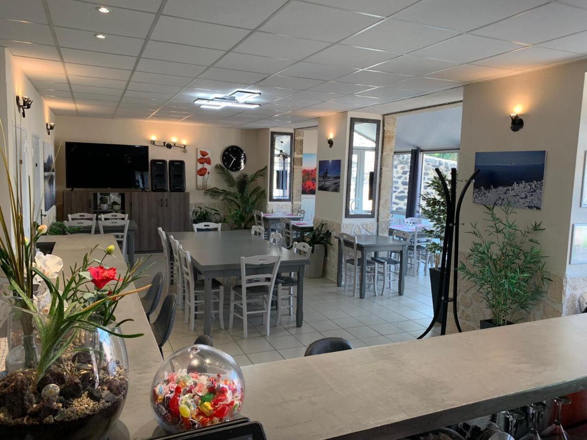 Auberge De La Tour Freycenet-la-Tour Dış mekan fotoğraf