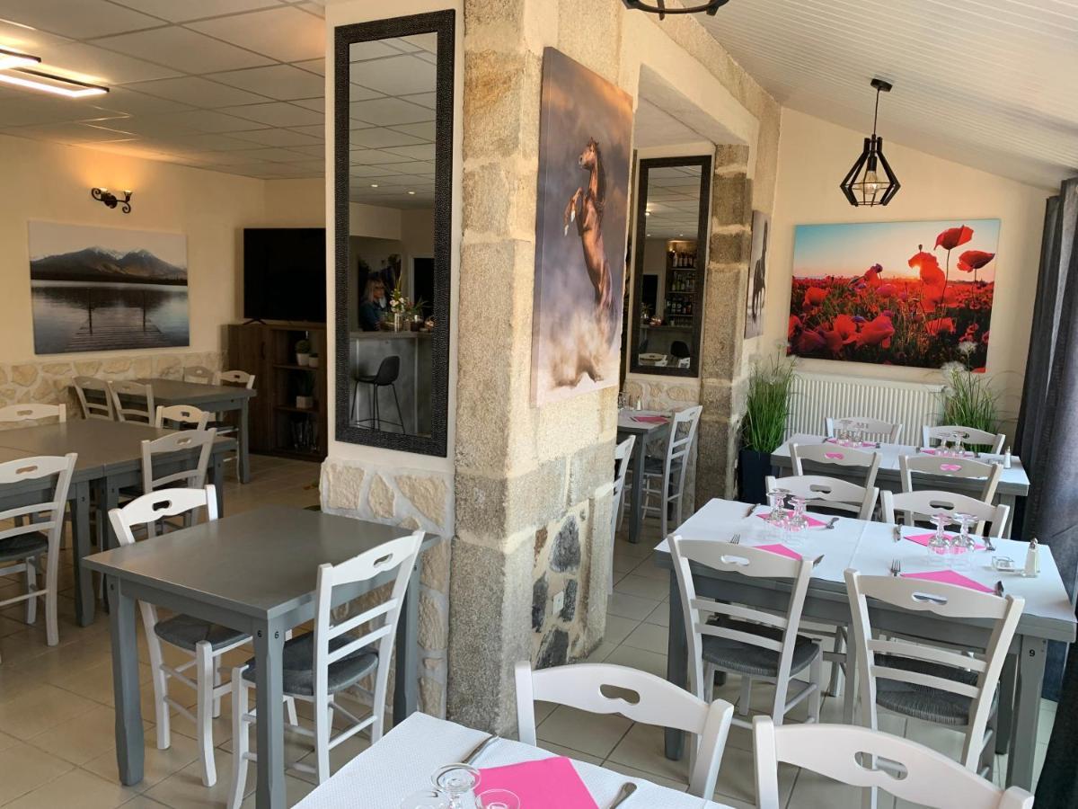 Auberge De La Tour Freycenet-la-Tour Dış mekan fotoğraf